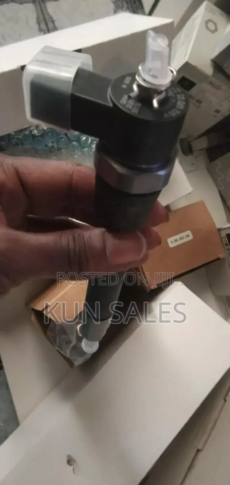 Brand New Mercedes Benz Bosch Injectors, Switches,Washas Available