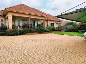 3bdrm Bungalow in Kitende, Central Division for rent