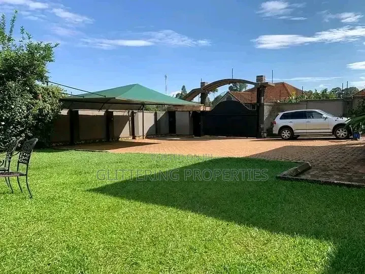 3bdrm Bungalow in Kitende, Central Division for rent