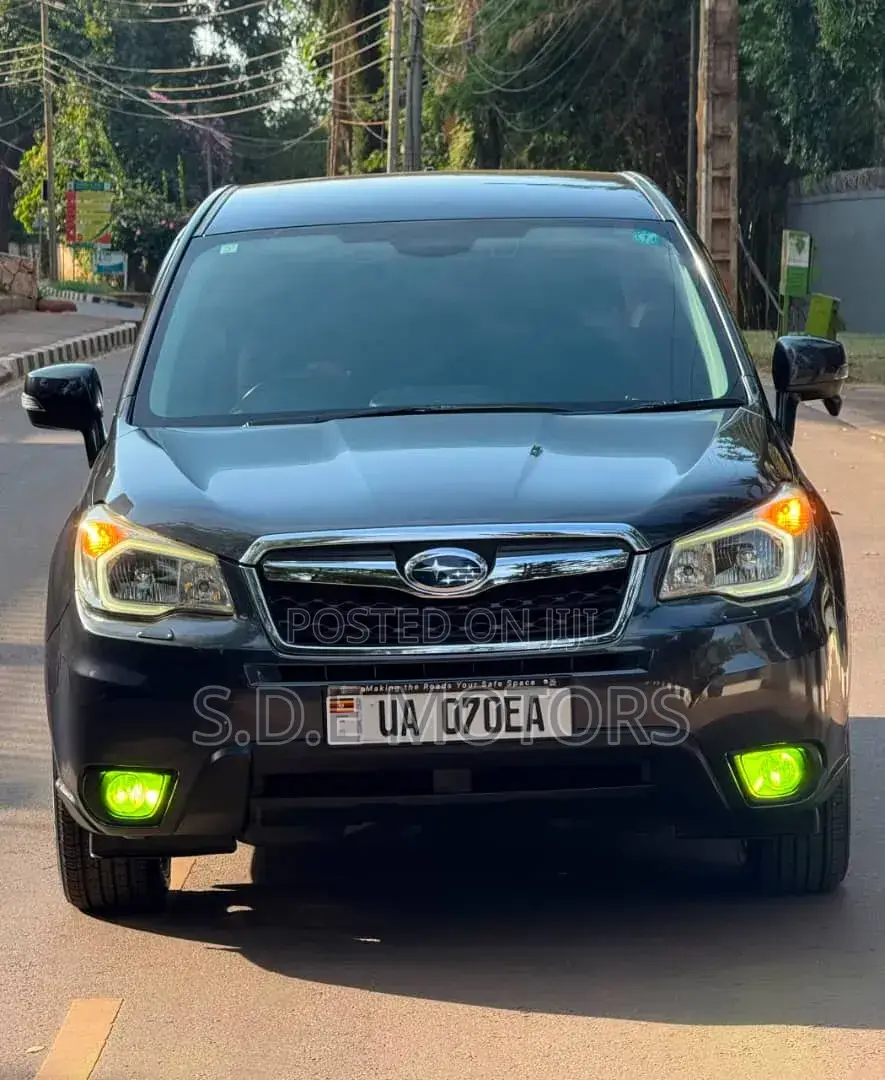 Subaru Forester 2017 Gray