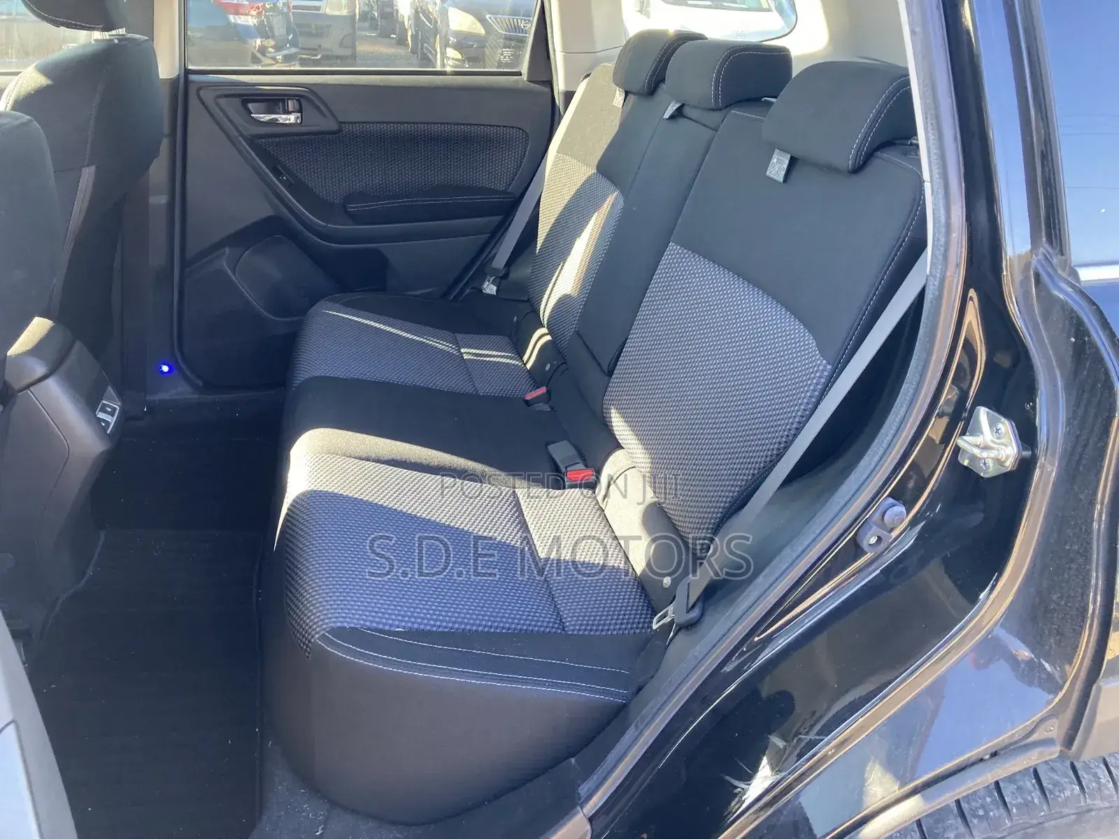 Subaru Forester 2017 Gray