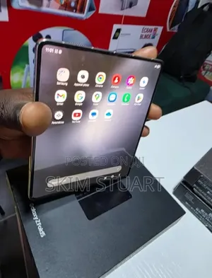 New Samsung Galaxy Z Fold 5 256 GB White