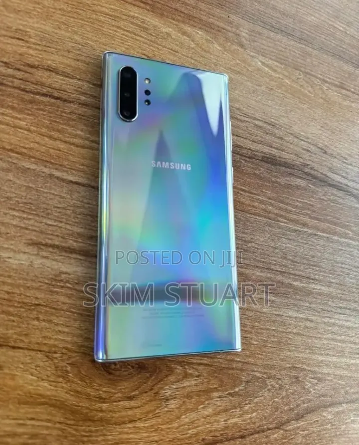New Samsung Galaxy Z Fold 5 256 GB White