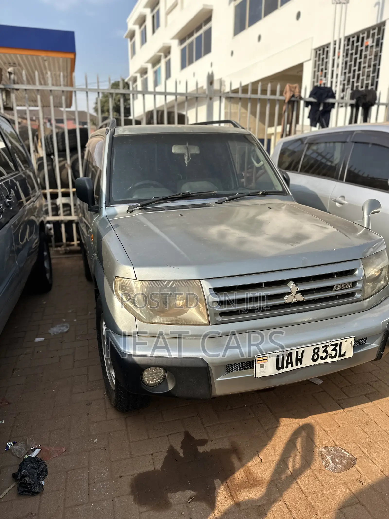 Mitsubishi Pajero IO 2005 Silver