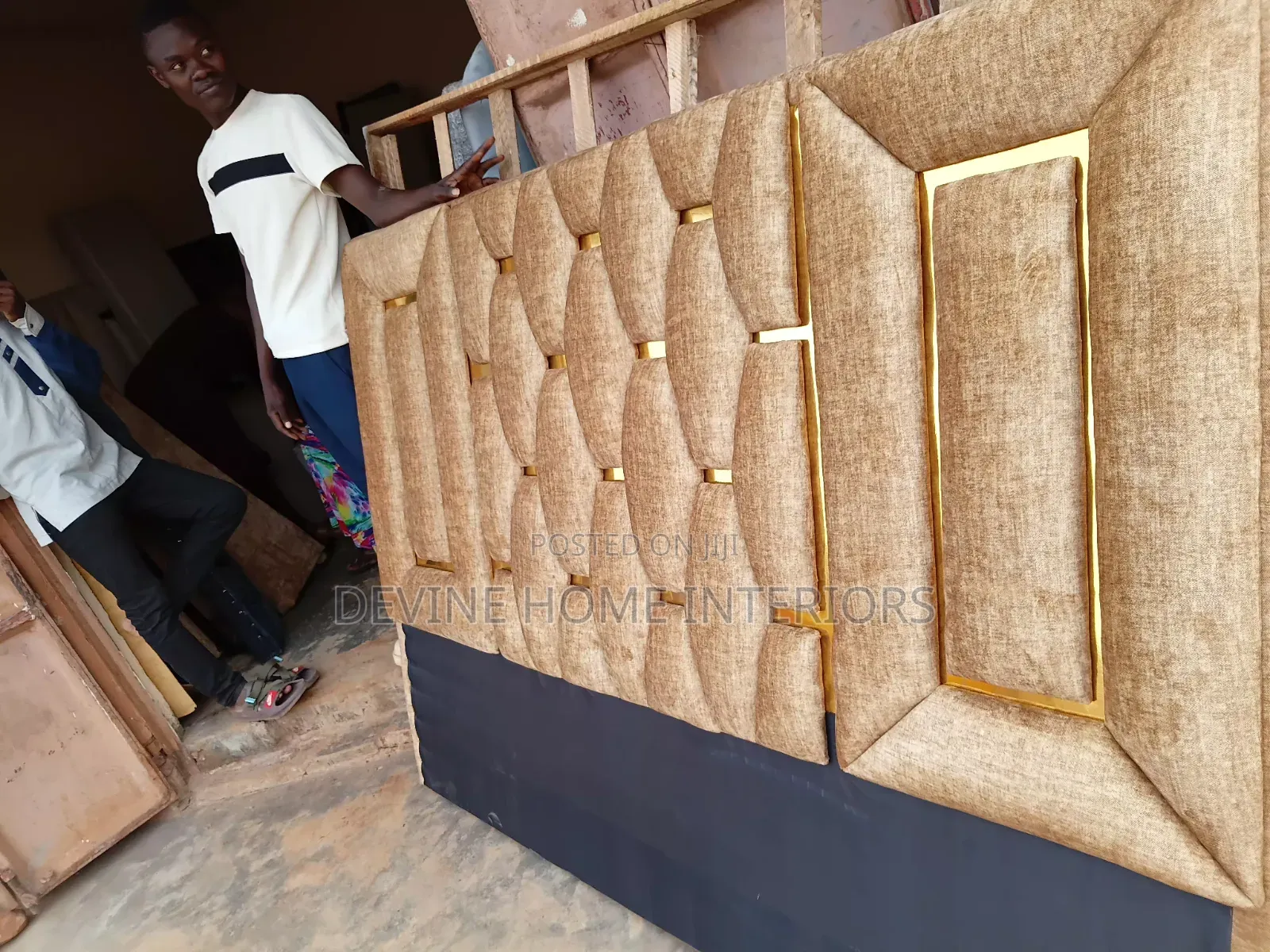 Gold 6x6 Bed