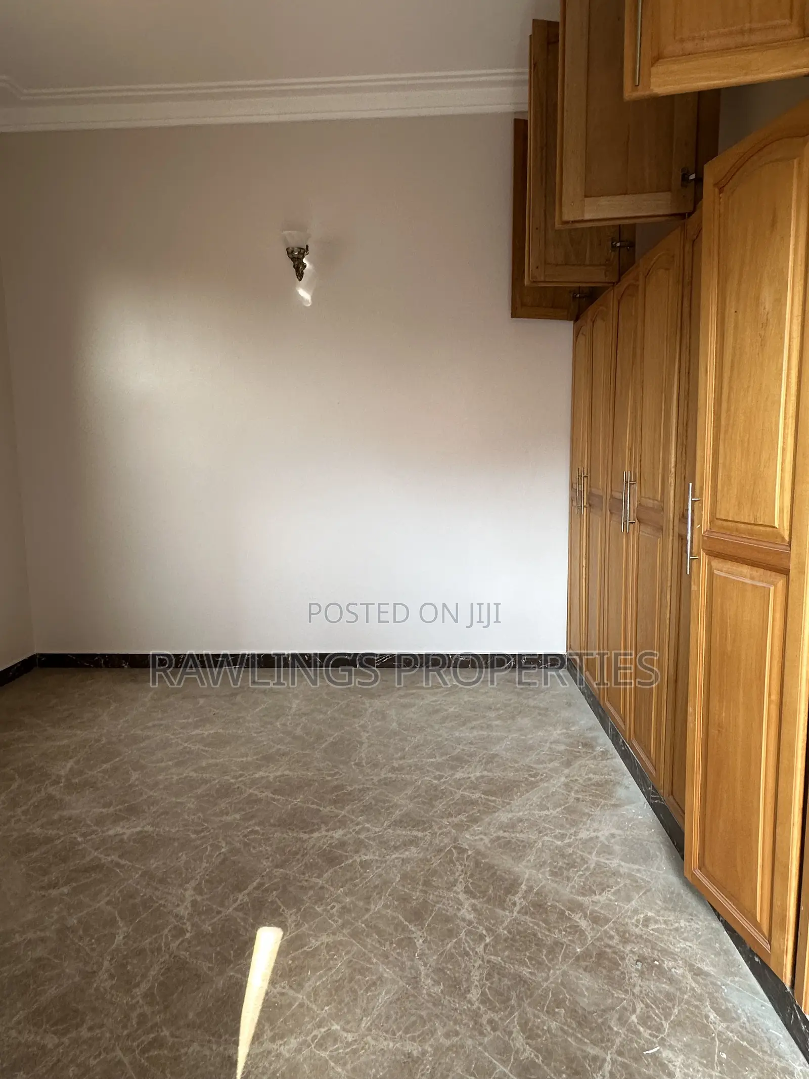 4bdrm House in Munyonyo, Makindye for sale