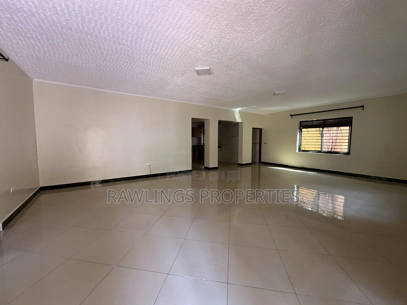 3bdrm Bungalow in Munyonyo, Makindye for rent