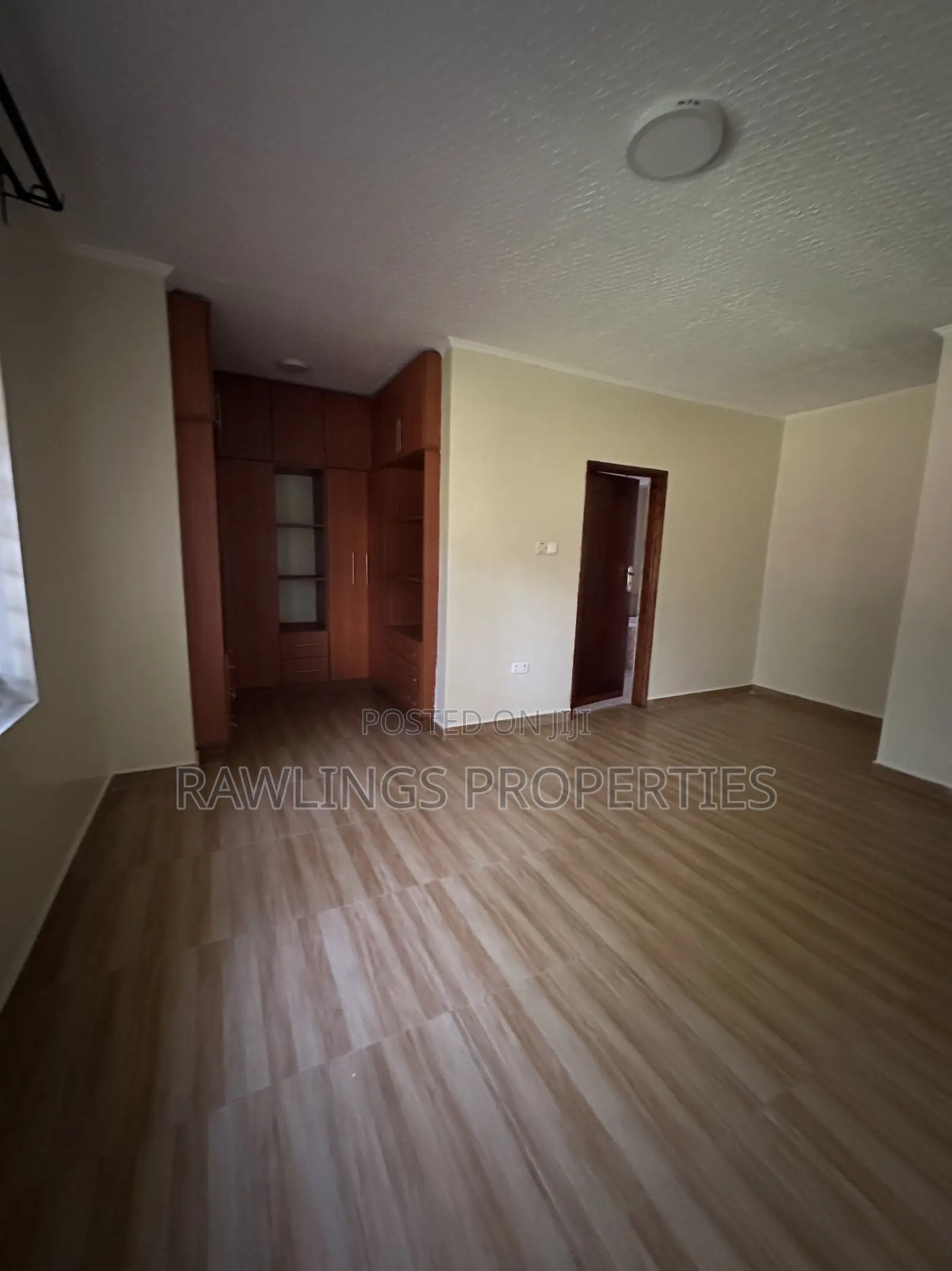 3bdrm Bungalow in Munyonyo, Makindye for rent