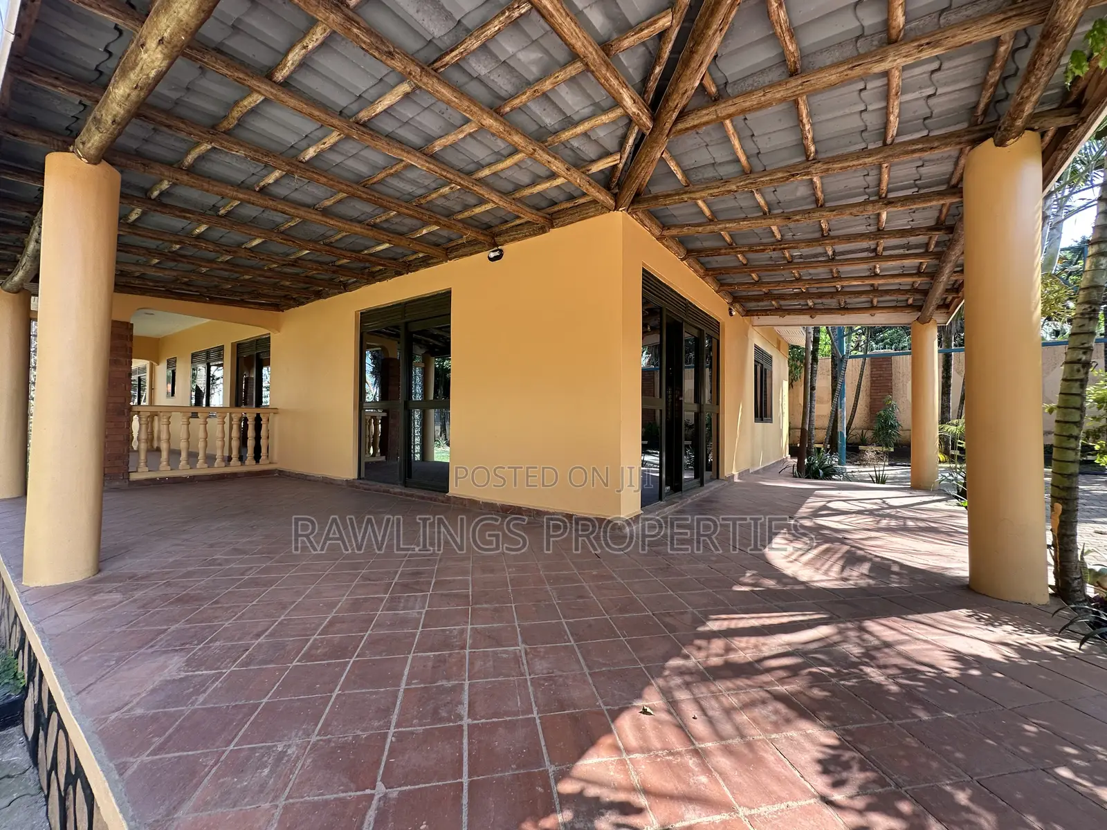 3bdrm Bungalow in Munyonyo, Makindye for rent
