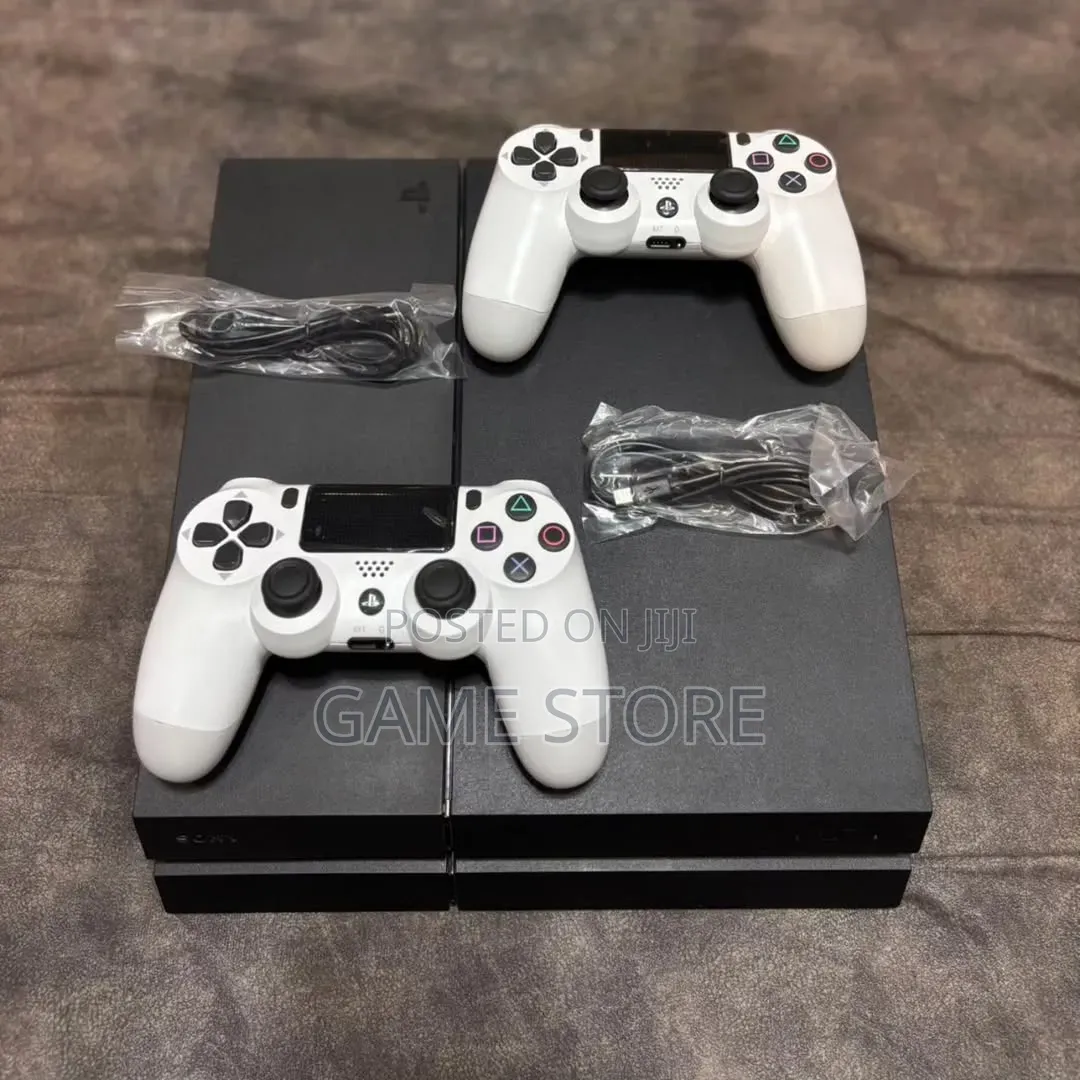 Super Neat Uk Used Ps4 With Complete Accessories. 12 Games and 2 Pads