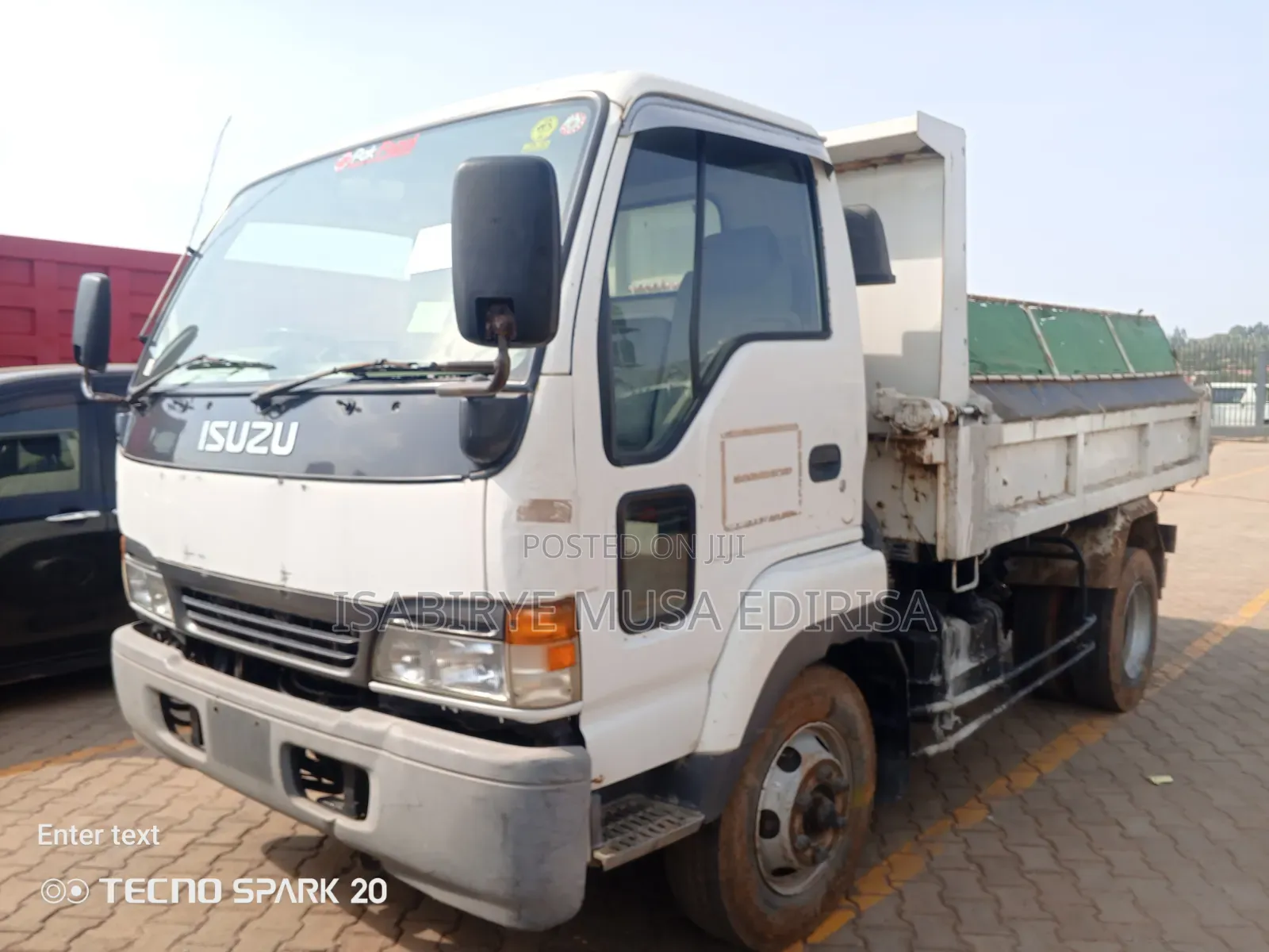 Isuzu Trucks 1994 White