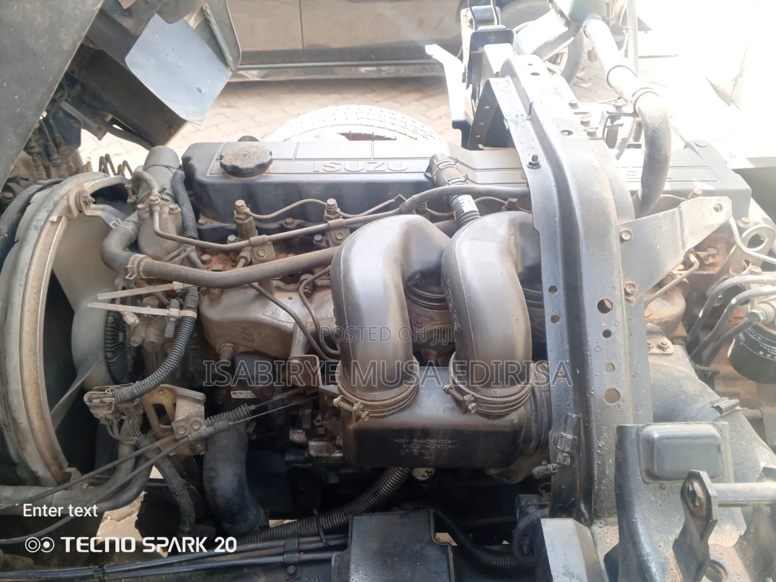 Isuzu Trucks 1994 White