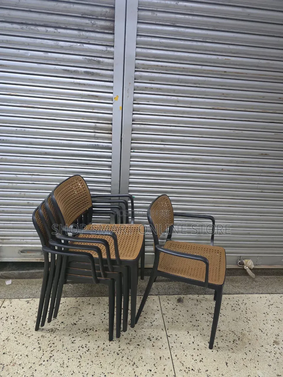Alleged Plastic Chairs Plastic Chairs for Outdoor/Indoor
