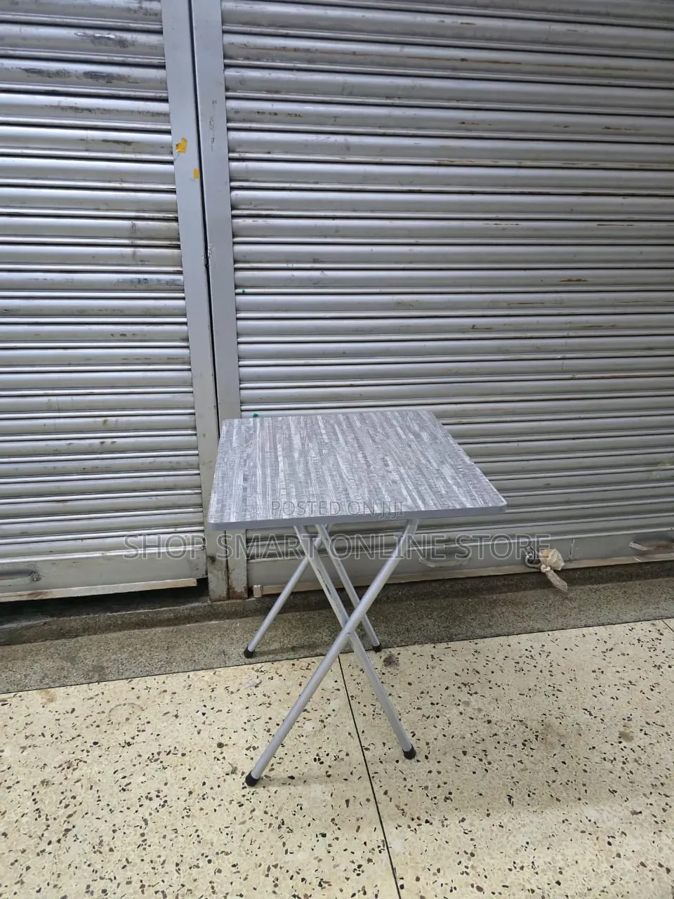 Folding Reading Table