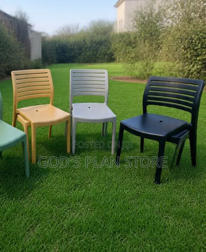 Chiavari Outdoor Indoor Plastic Chairs Plastic Chairs for Restaurant