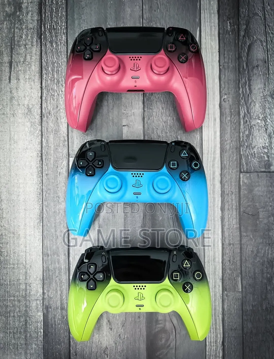 Brand New Ps5 Remix Controllers. Available in All Colours