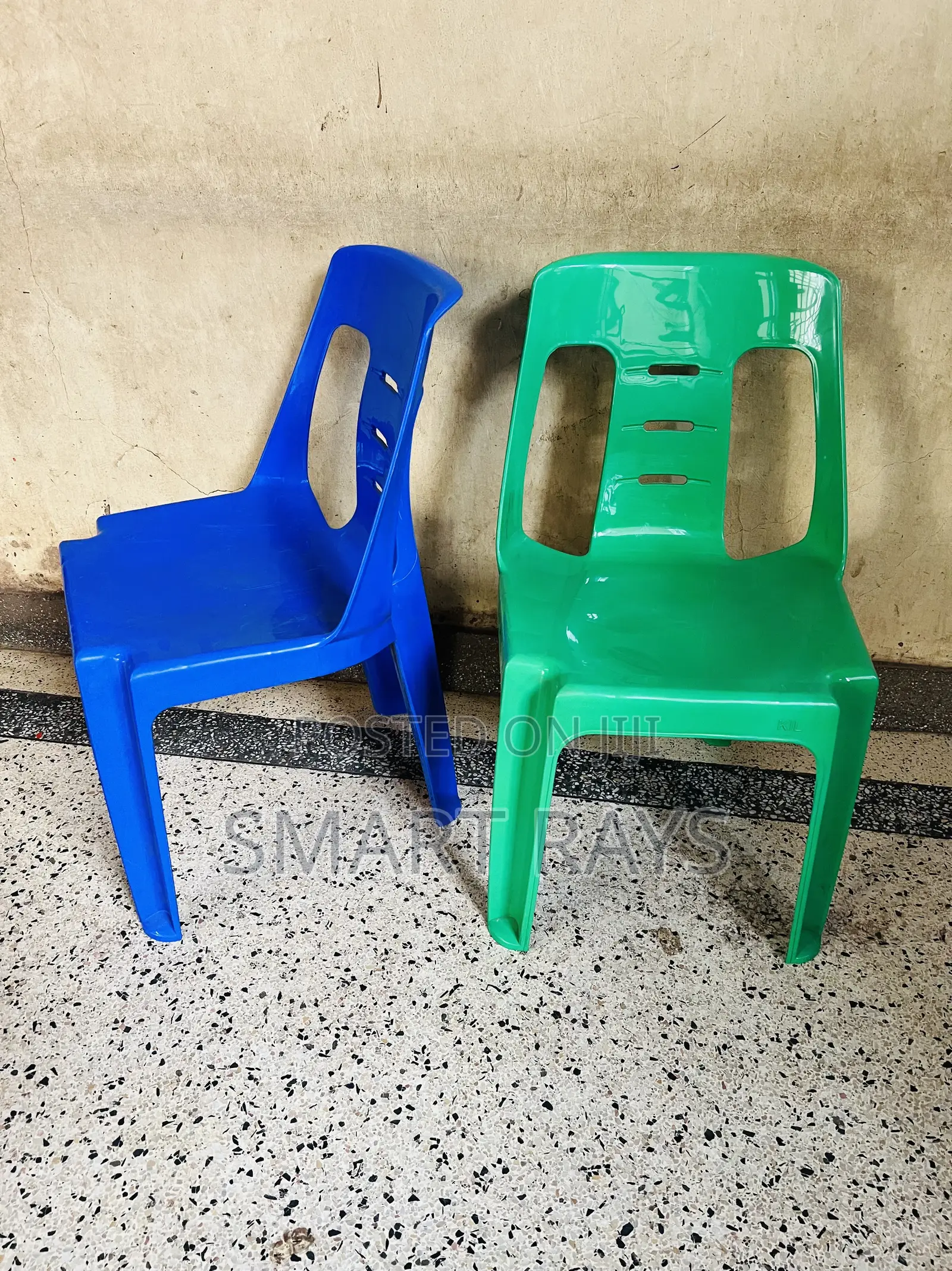 Armless Plastic Chairs