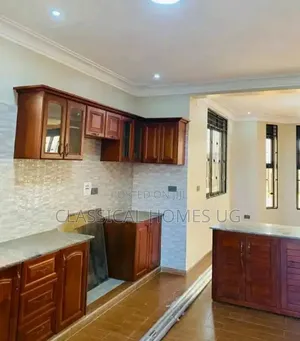 5bdrm Duplex in Kira, Central Division for rent