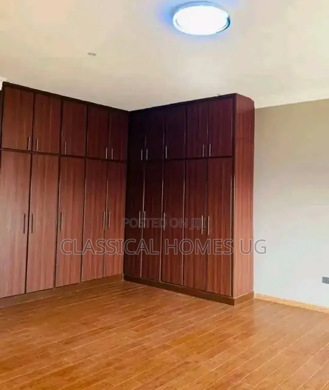 5bdrm Duplex in Kira, Central Division for rent