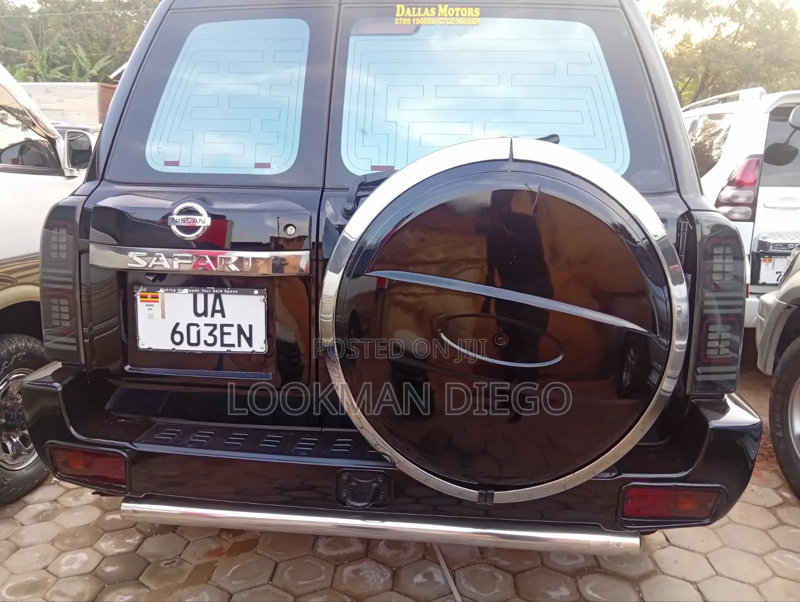 Nissan Patrol 4.5 2011 Black