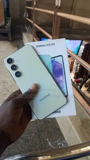 New Samsung Galaxy A15 5G 256 GB Gold