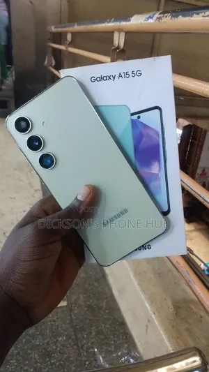 New Samsung Galaxy A15 5G 256 GB Gold