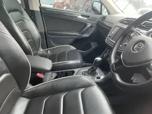 Volkswagen Tiguan 2017 Silver