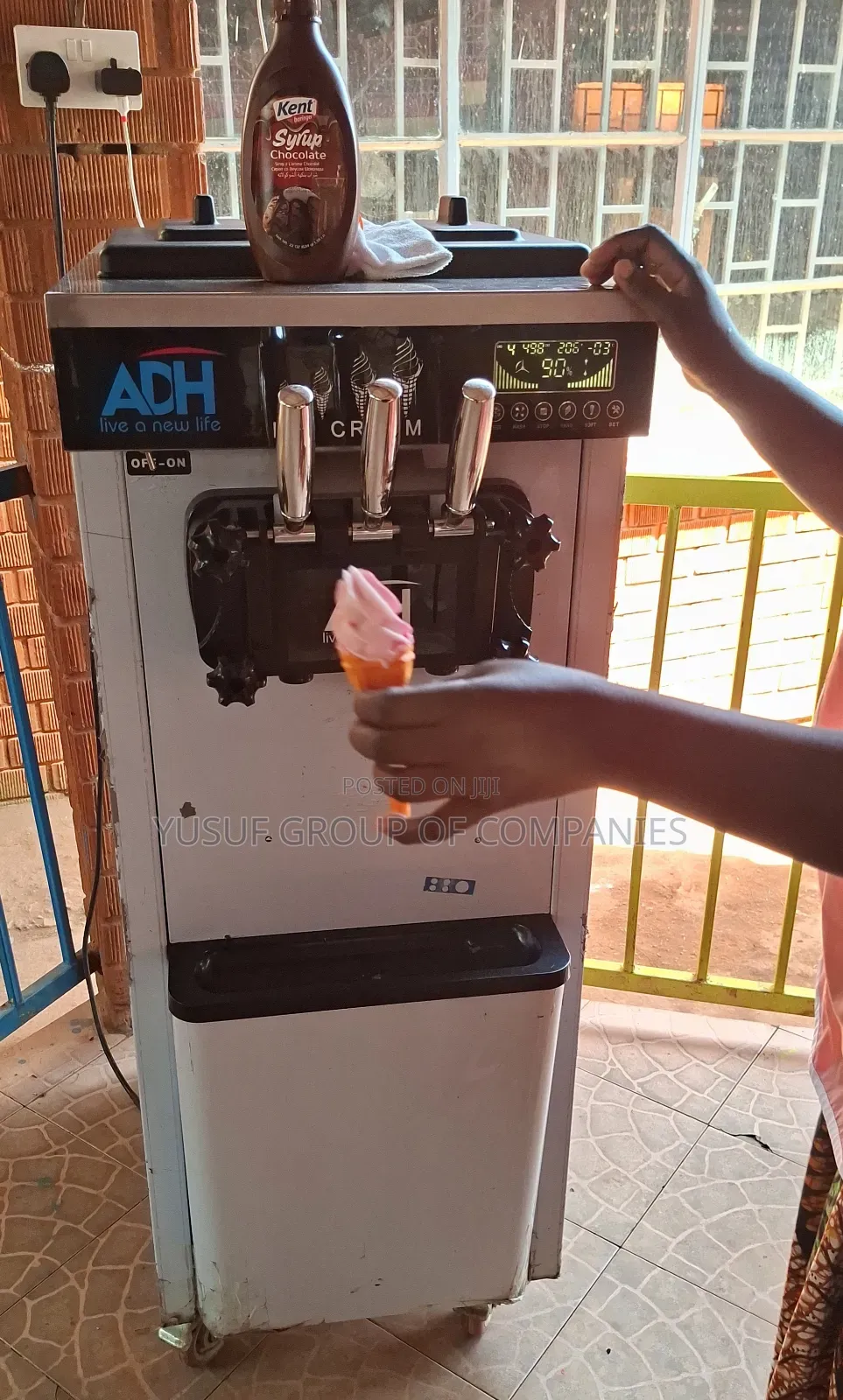 Adh Ice Cream Machine