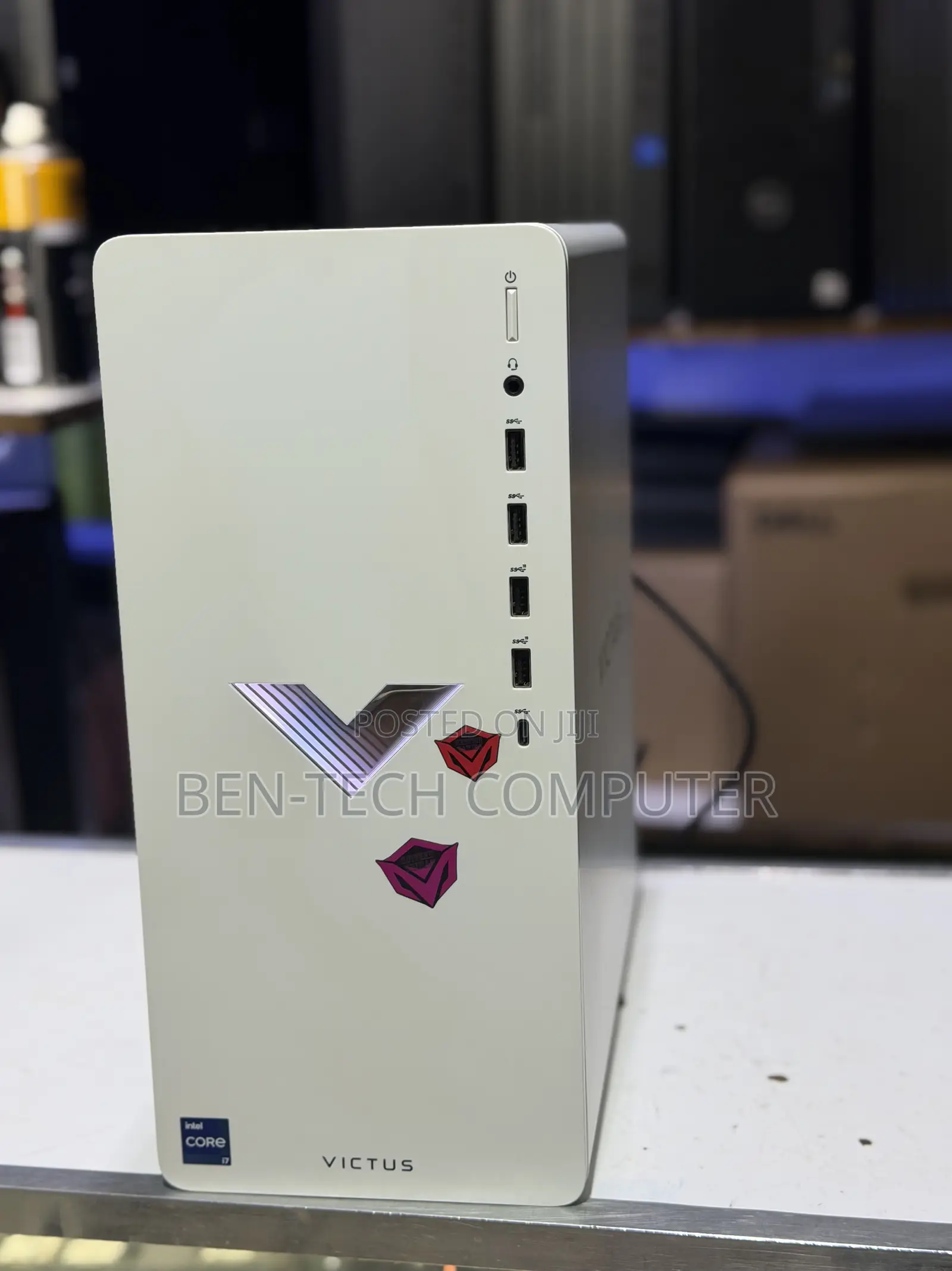 New Desktop Computer HP Victus 15L 16GB Intel Core i7 SSD 512GB