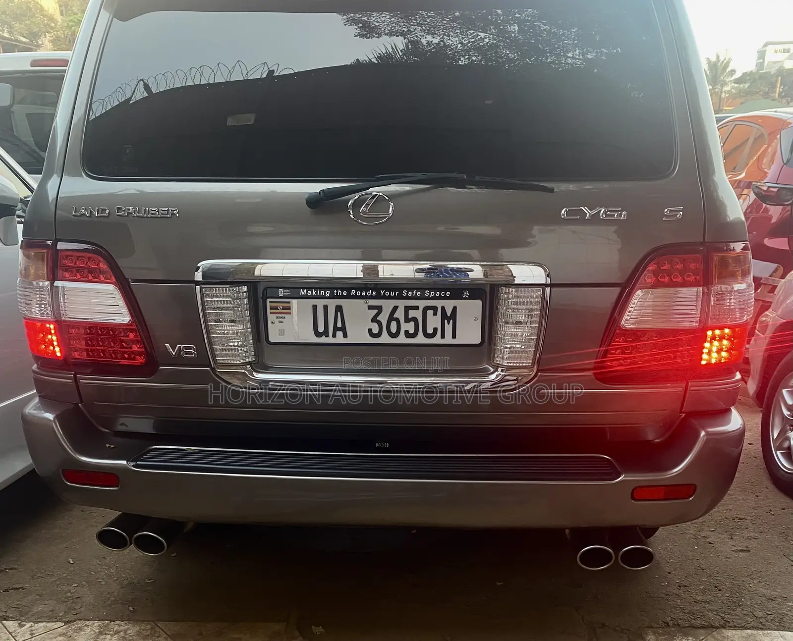 Toyota Land Cruiser Cygnus 4.7 2004 Gold