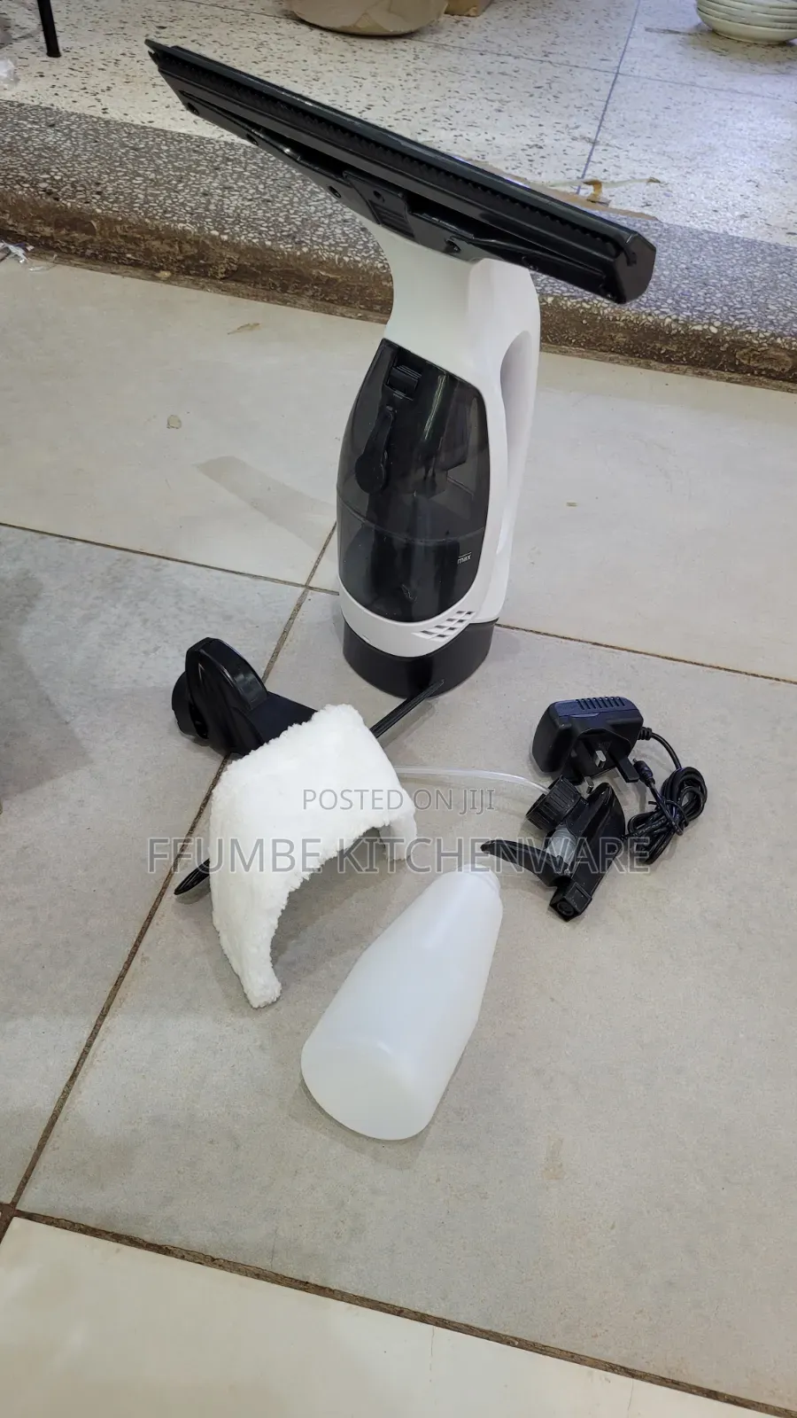 Window Cordless Vaccum Cleaner