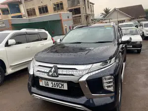 Mitsubishi Pajero Sport 2019 Blue