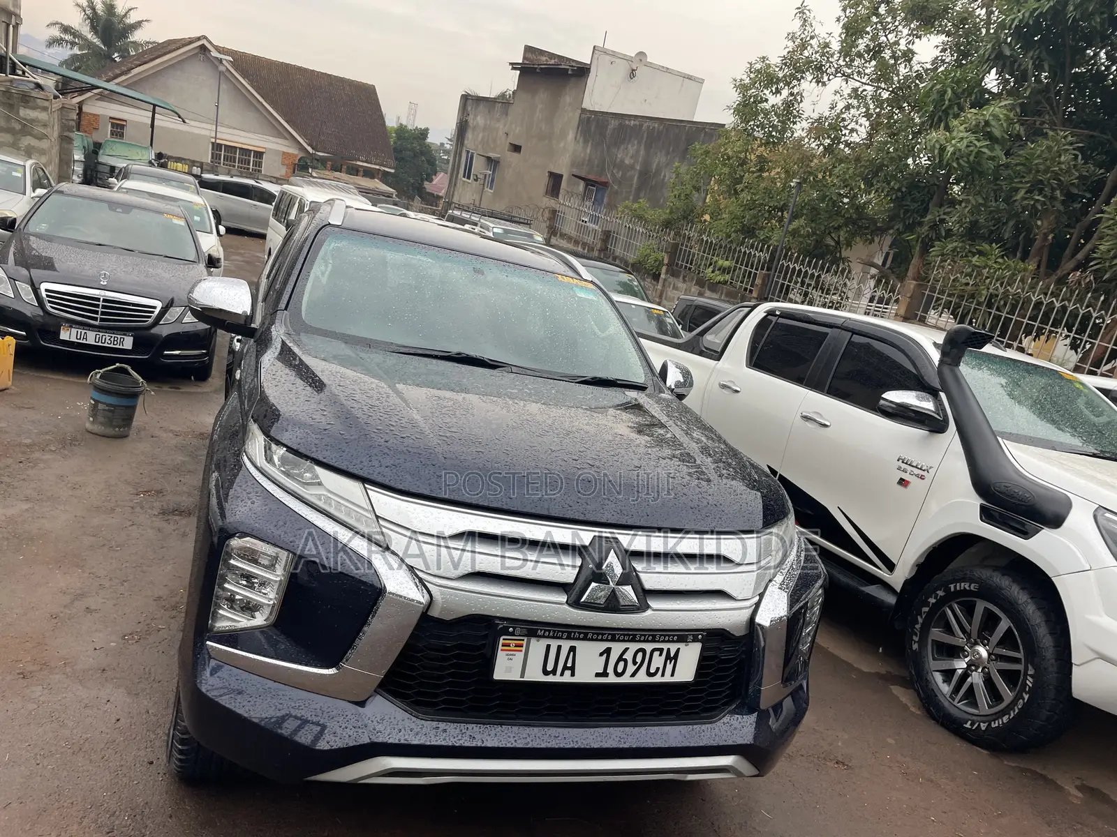 Mitsubishi Pajero Sport 2019 Blue