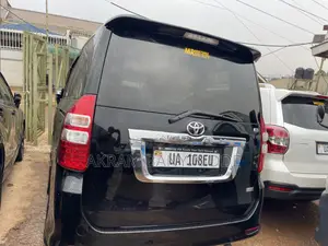 Toyota Noah 2013 Black
