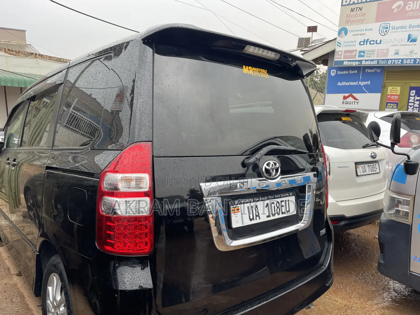 Toyota Noah 2013 Black