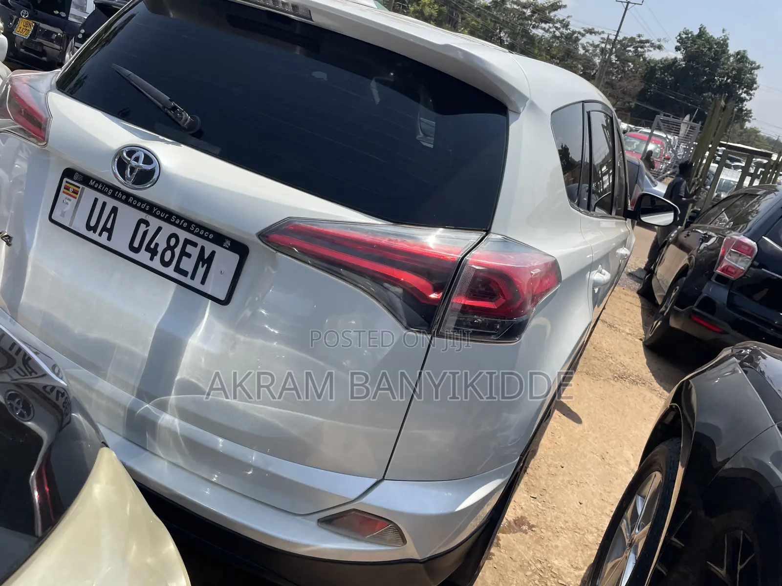 Toyota RAV4 2016 White