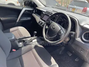 Toyota RAV4 2016 White