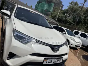 Toyota RAV4 2016 White