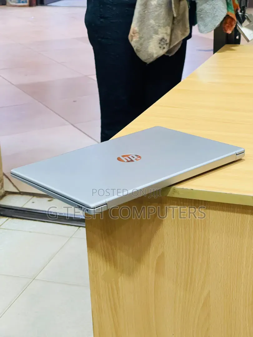 New HP Pavilion Gaming Laptop 15-dk2xxx 16GB AMD Ryzen 5 SSD 512GB
