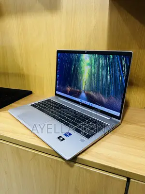 New Laptop HP ProBook 450 G9 16GB Intel Core i7 SSD 512GB