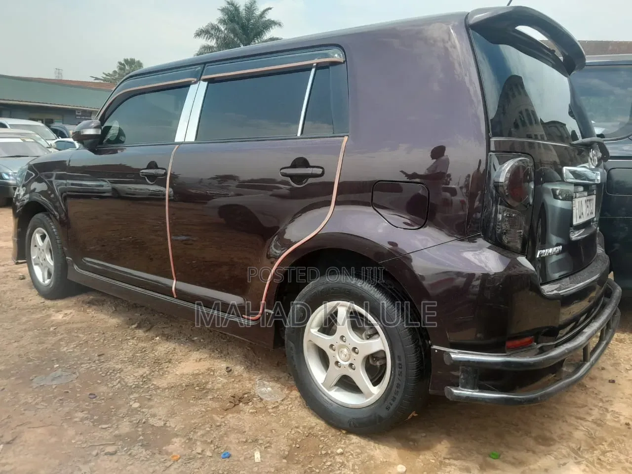 Toyota Corolla Rumion 2012 Maroon