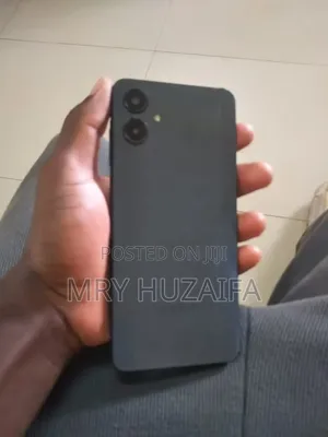 Samsung Galaxy A06 64 GB Black