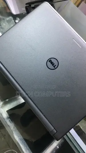 Laptop Dell Latitude 3340 8GB Intel Core i3 HDD 500GB