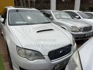 Subaru Legacy 2010 White