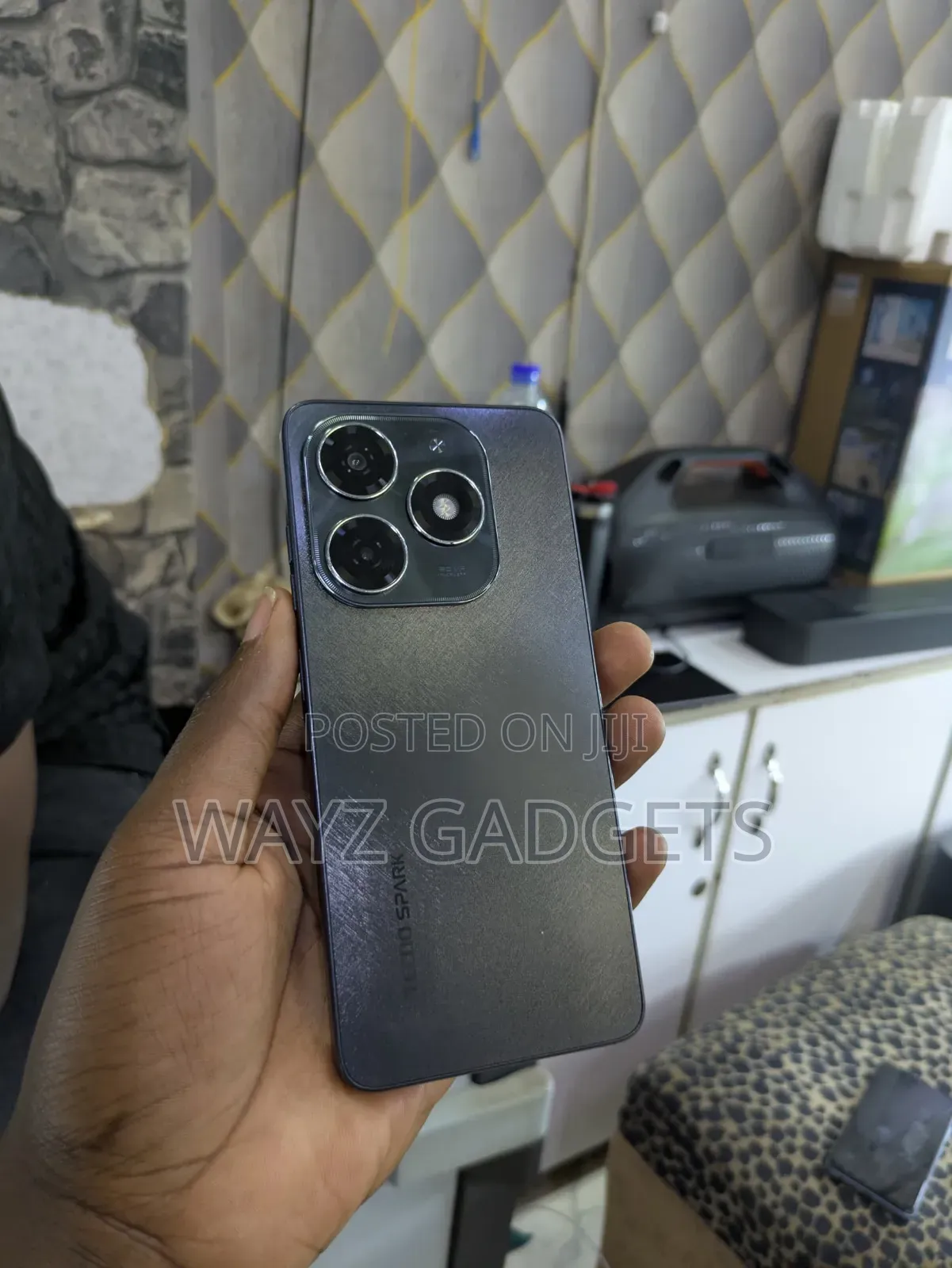Tecno Spark 20 128 GB Black