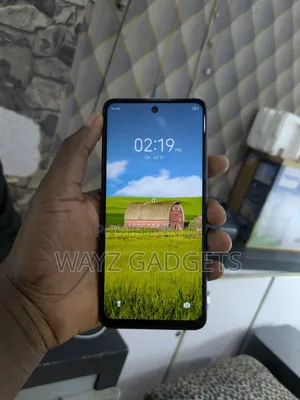 Tecno Spark 20 128 GB Black