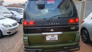 Nissan Elgrand 2004 Black