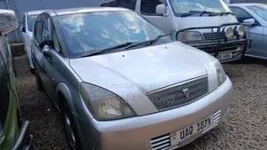 Toyota Opa 2003 Silver