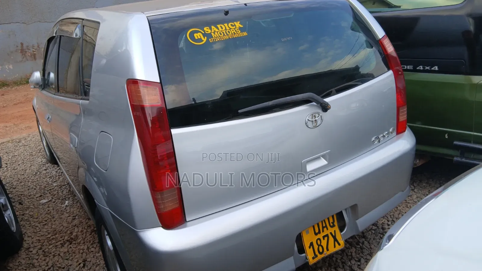 Toyota Opa 2003 Silver