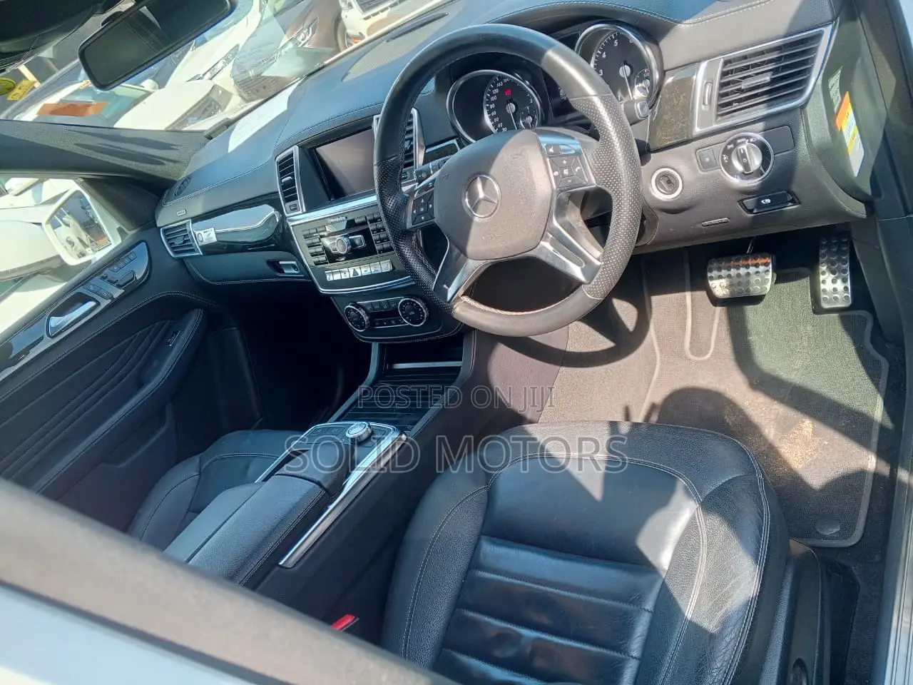 Mercedes-Benz M Class ML350 4MATIC 4dr SUV AWD (3.5L 6cyl 7A) 2015 White
